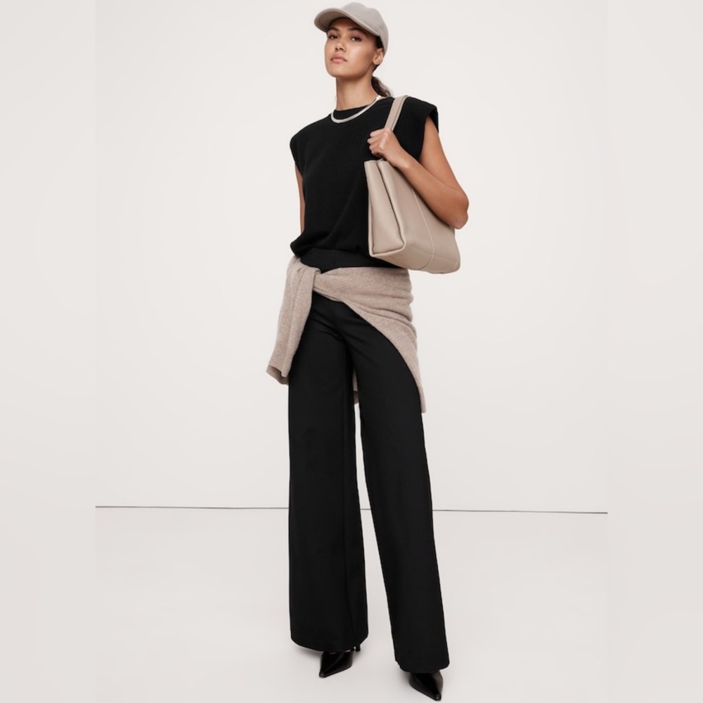 NWT Banana Republic Everywhere Ponte High Rise Wide Leg Small Pet . Black